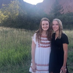 Meet your Posher, Kayla